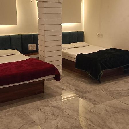 Maharaja Guest House Nashikkar Akalkot Εξωτερικό φωτογραφία
